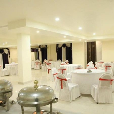 Chinhat The Grand Orion酒店 外观 照片